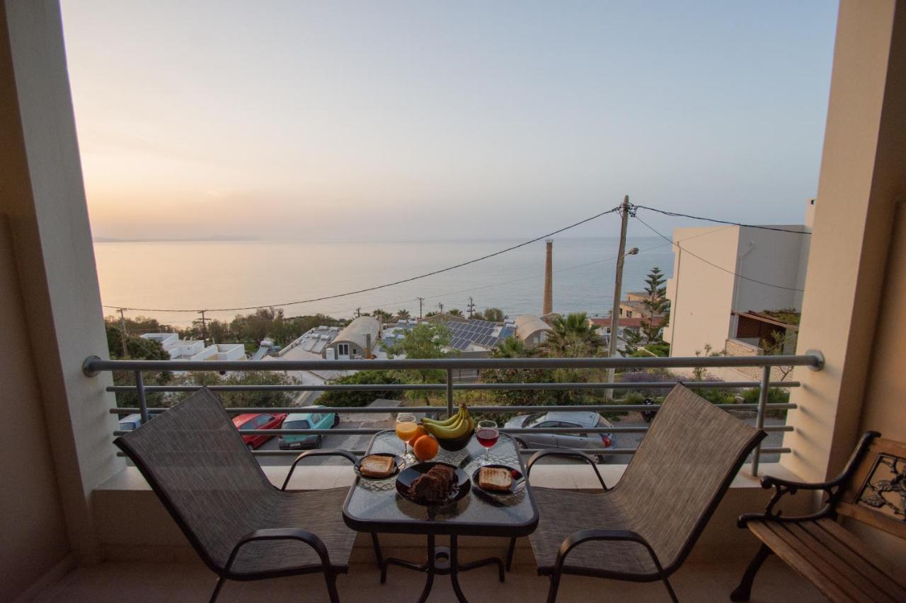 Pavlos Standard Studio With Sea View Rethymno Esterno foto